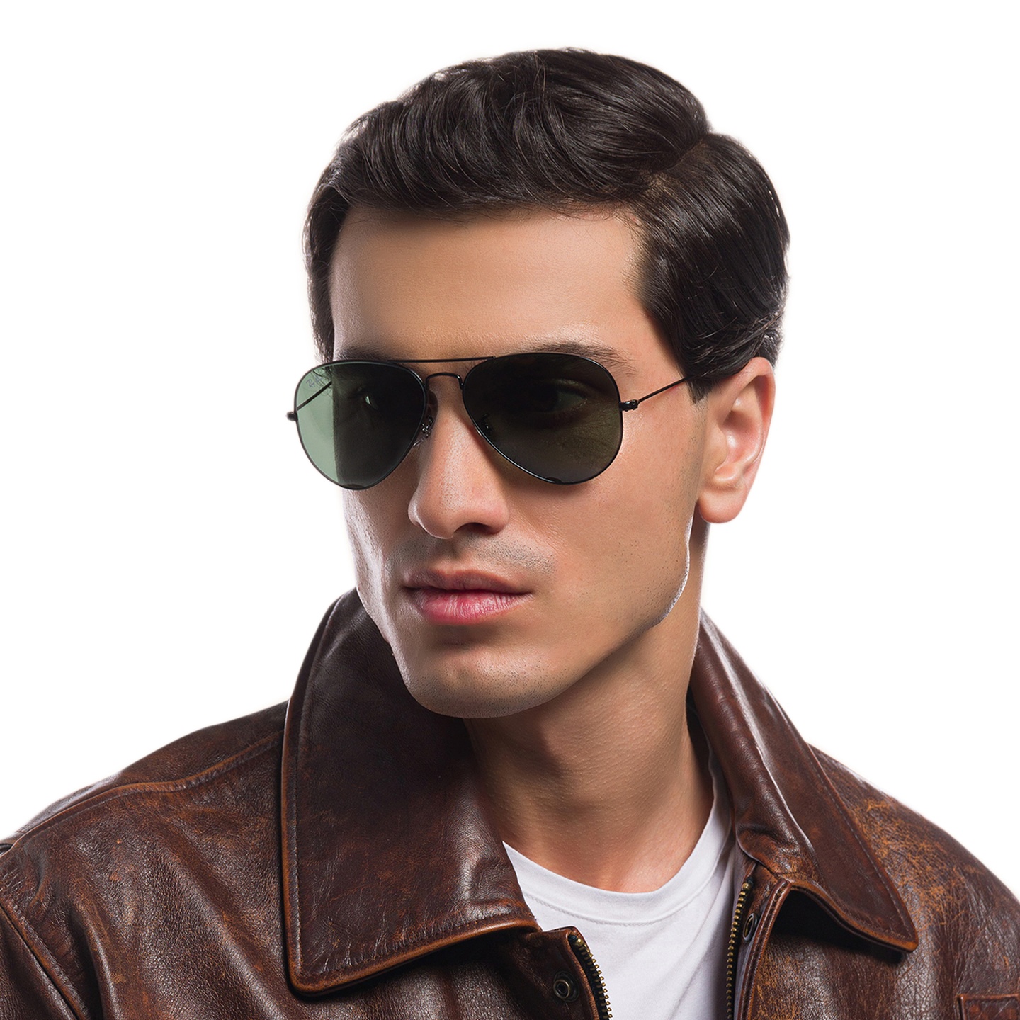 Shop Ray-Ban Round Double Bridge Sunglasses in Black online.